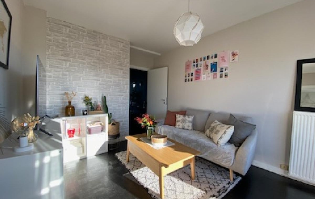Annonces LIMOGES : Appartement | LIMOGES (87000) | 42 m2 | 97 200 € 