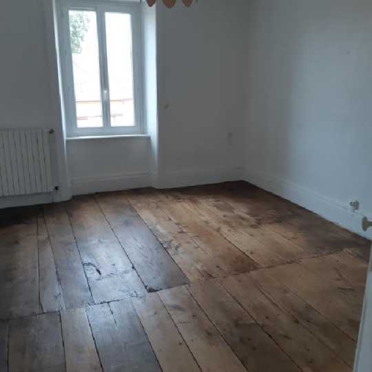  Annonces LIMOGES : Maison / Villa | BURGNAC (87800) | 76 m2 | 615 &euro; 