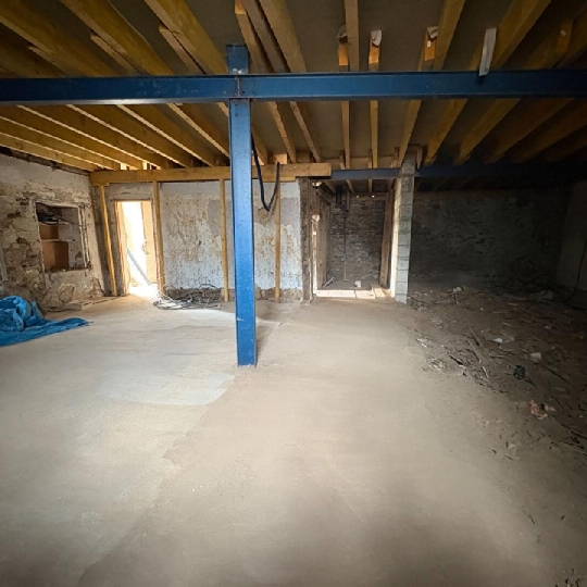  Annonces LIMOGES : Immeuble | AIXE-SUR-VIENNE (87700) | 375 m2 | 97 200 &euro; 
