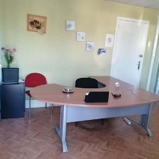  Annonces LIMOGES : Local / Bureau | AIXE-SUR-VIENNE (87700) | 1 496 m2 | 462 240 &euro; 
