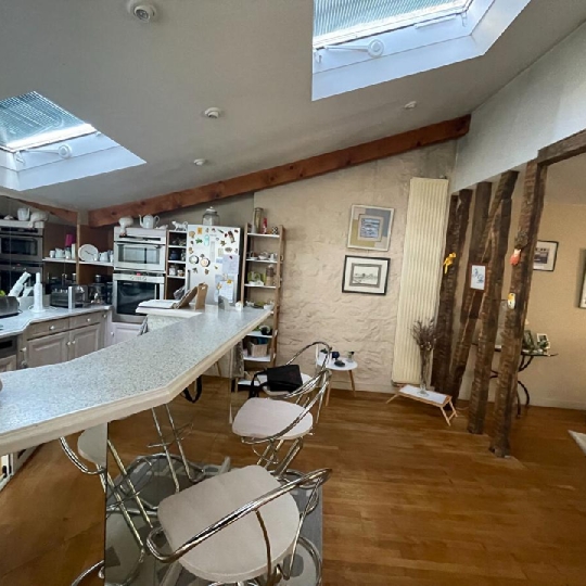 Annonces LIMOGES : Maison / Villa | LIMOGES (87000) | 210 m2 | 336 000 &euro; 
