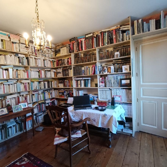  Annonces LIMOGES : House | AIXE-SUR-VIENNE (87700) | 278 m2 | 330 750 &euro; 