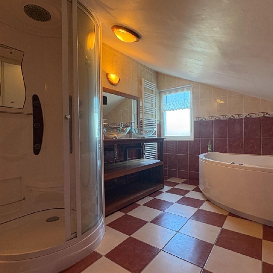  Annonces LIMOGES : Maison / Villa | AIXE-SUR-VIENNE (87700) | 155 m2 | 233 000 &euro; 