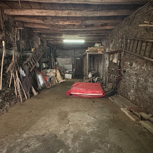  Annonces LIMOGES : Autres | AIXE-SUR-VIENNE (87700) | 200 m2 | 30 915 &euro; 
