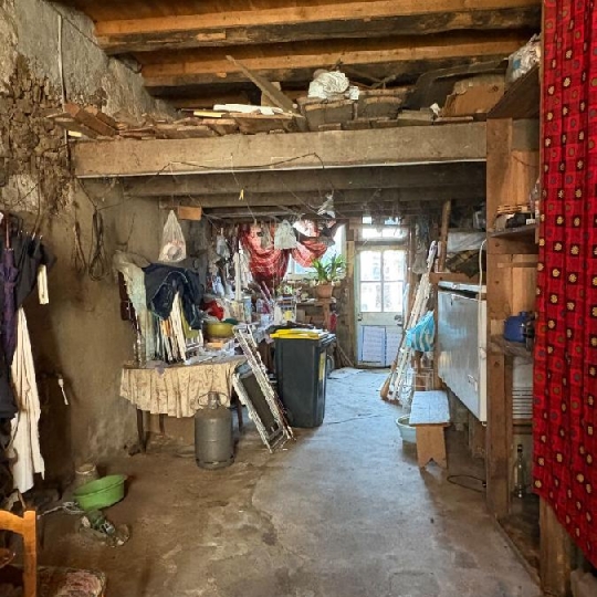  Annonces LIMOGES : Autres | AIXE-SUR-VIENNE (87700) | 200 m2 | 30 915 &euro; 