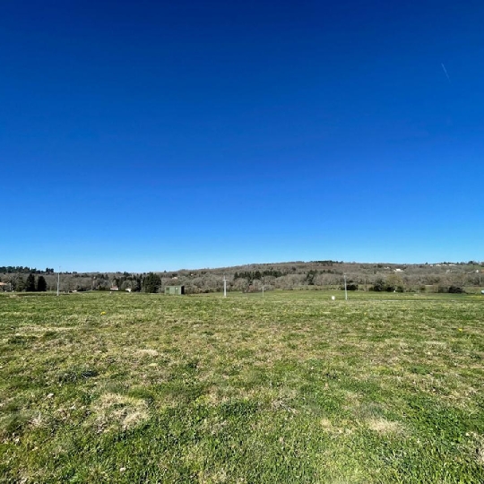  Annonces LIMOGES : Ground | FEYTIAT (87220) | 1 257 m2 | 79 570 &euro; 