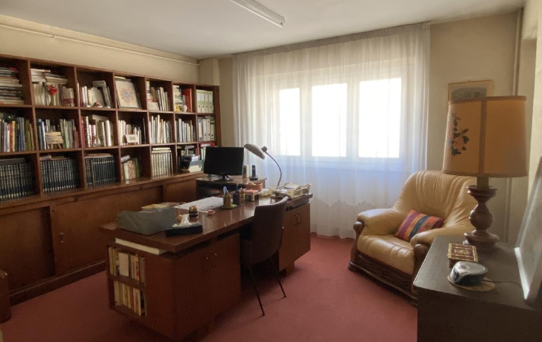 Annonces LIMOGES : Maison / Villa | LIMOGES (87000) | 160 m2 | 240 000 &euro; 