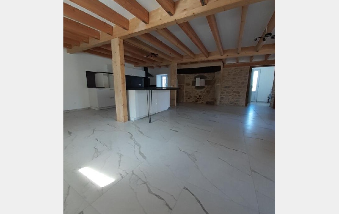 Annonces LIMOGES : Maison / Villa | VERNEUIL-SUR-VIENNE (87430) | 105 m2 | 1 170 &euro; 