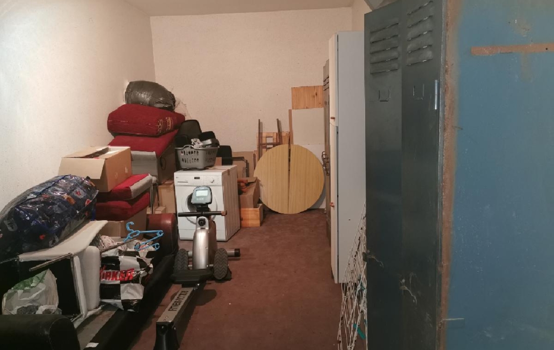 Annonces LIMOGES : Local / Bureau | AIXE-SUR-VIENNE (87700) | 1 000 m2 | 129 300 &euro; 