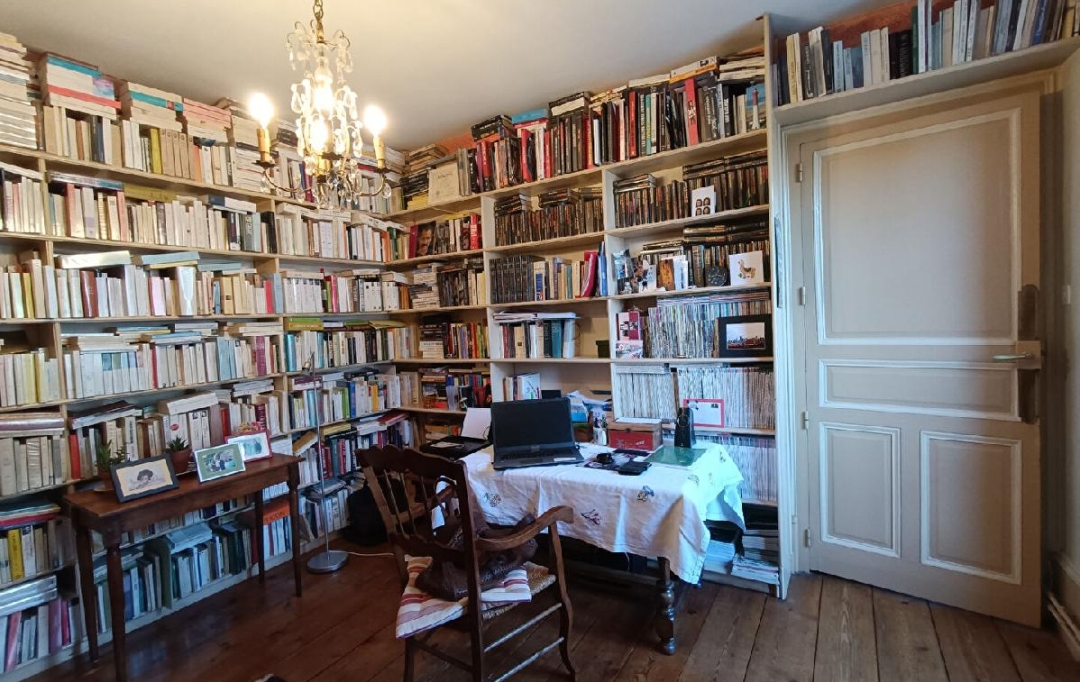 Annonces LIMOGES : House | AIXE-SUR-VIENNE (87700) | 278 m2 | 330 750 &euro; 