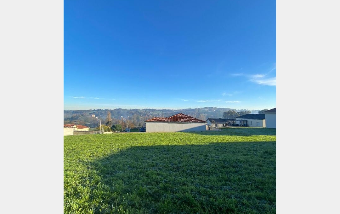 Annonces LIMOGES : Terrain | AIXE-SUR-VIENNE (87700) | 643 m2 | 60 775 &euro; 