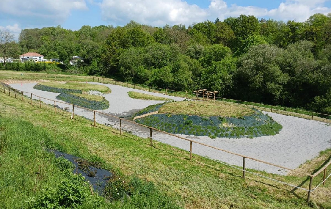 Annonces LIMOGES : Terrain | EYJEAUX (87220) | 210 m2 | 336 000 &euro; 