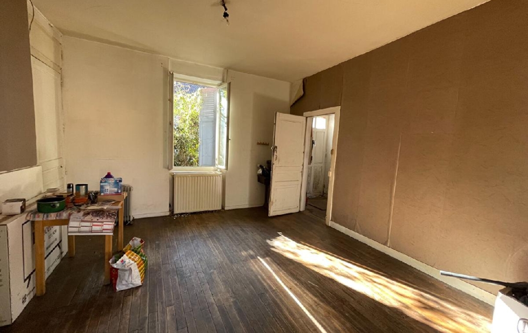 Annonces LIMOGES : Immeuble | LIMOGES (87100) | 81 m2 | 170 800 &euro; 