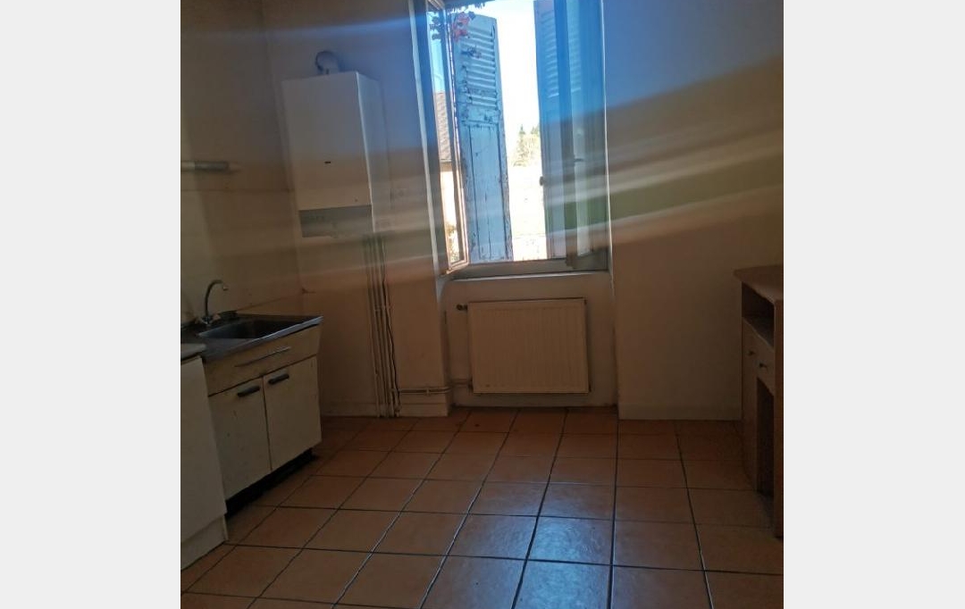Annonces LIMOGES : Immeuble | LIMOGES (87100) | 81 m2 | 170 800 &euro; 
