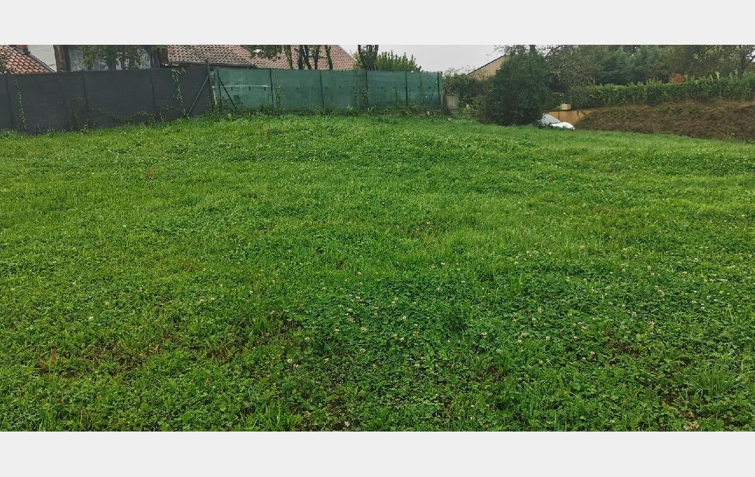 Annonces LIMOGES : Terrain | BURGNAC (87800) | 752 m2 | 50 175 &euro; 