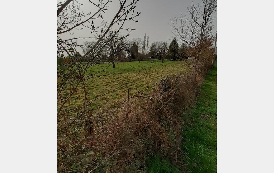 Annonces LIMOGES : Terrain | BOSMIE-L'AIGUILLE (87110) | 880 m2 | 47 040 &euro; 