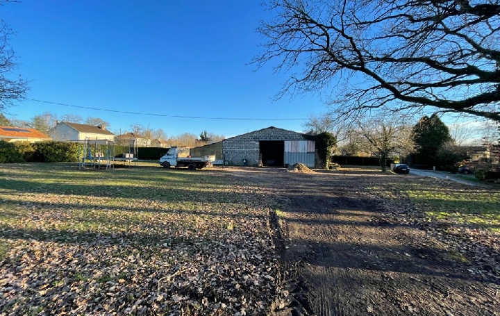  Annonces LIMOGES Ground | AIXE-SUR-VIENNE (87700) | 1 316 m2 | 66 000 € 
