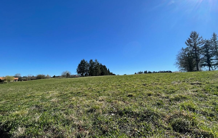  Annonces LIMOGES Ground | FEYTIAT (87220) | 1 257 m2 | 79 570 € 
